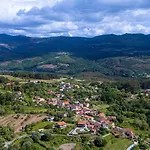 Casa Da Rosarinho - Casa De Ferias Com Piscina -