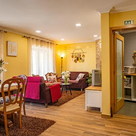 Casa Da Rosarinho - Casa De Ferias Com Piscina - Dom wakacyjny Arcos de Valdevez