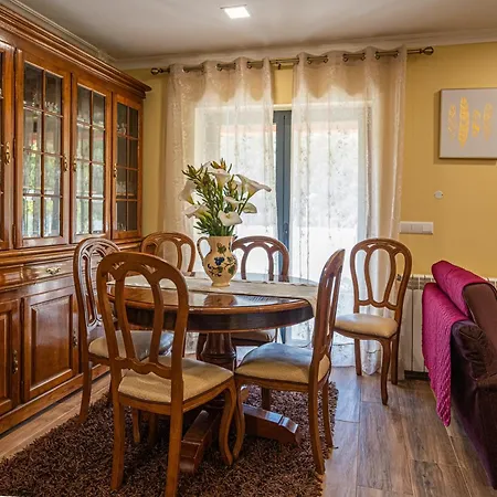 Dom wakacyjny Casa Da Rosarinho - Casa De Ferias Com Piscina - Arcos de Valdevez