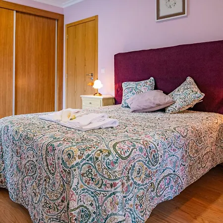 Feriehus Casa Da Rosarinho - Casa De Ferias Com Piscina -