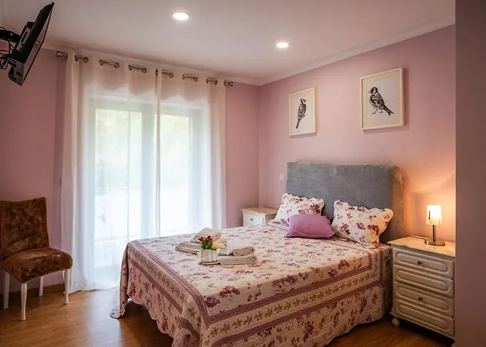 펜션 Casa Da Rosarinho - Casa De Ferias Com Piscina -