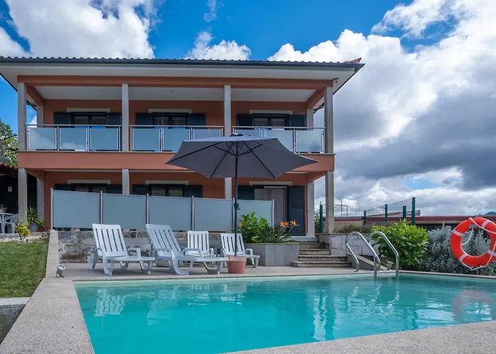 Casa Da Rosarinho - Casa De Ferias Com Piscina - 펜션 *