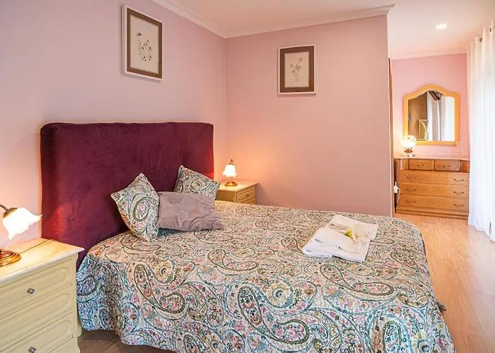 Casa Da Rosarinho - Casa De Ferias Com Piscina - *